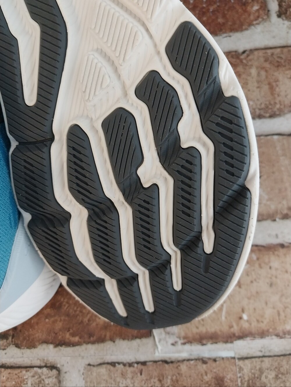 Pre-owned 2025 Altra Experience Form - Picture 9 of 13